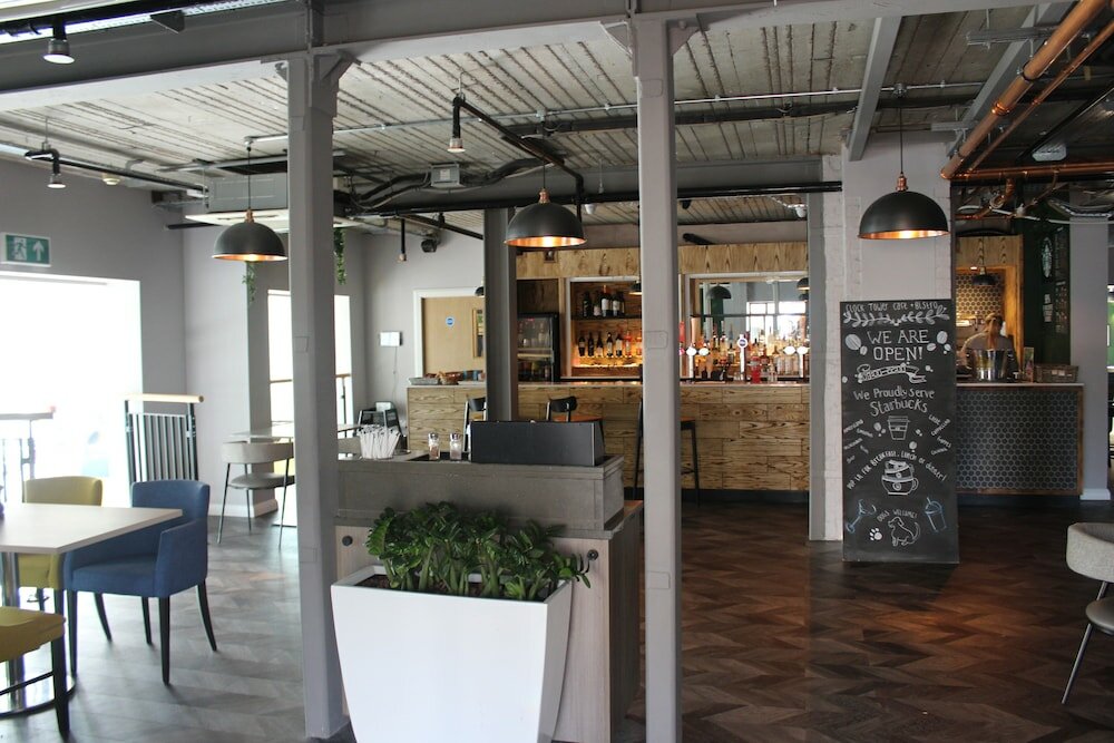 Фото Holiday Inn Kenilworth - Warwick, an Ihg Hotel