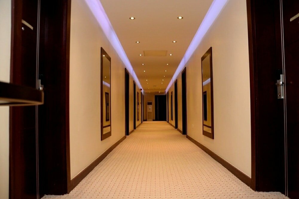 Фото Отель Check Inn Abuja