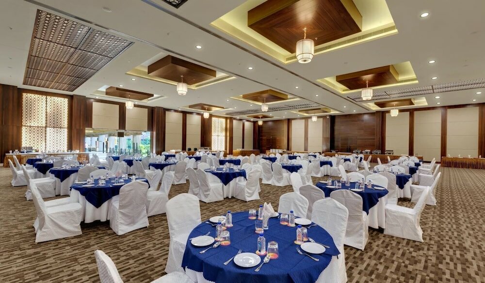 Фото Iscon The Fern Resort & SPA, Bhavnagar