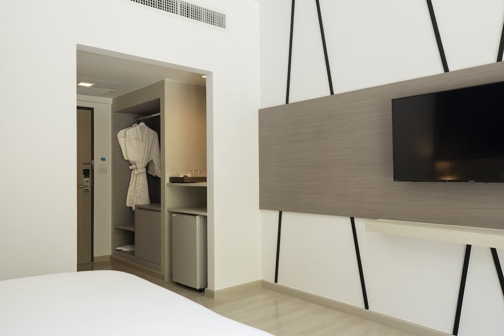 Фото Centara Life Cha-Am Beach Resort Hua Hin