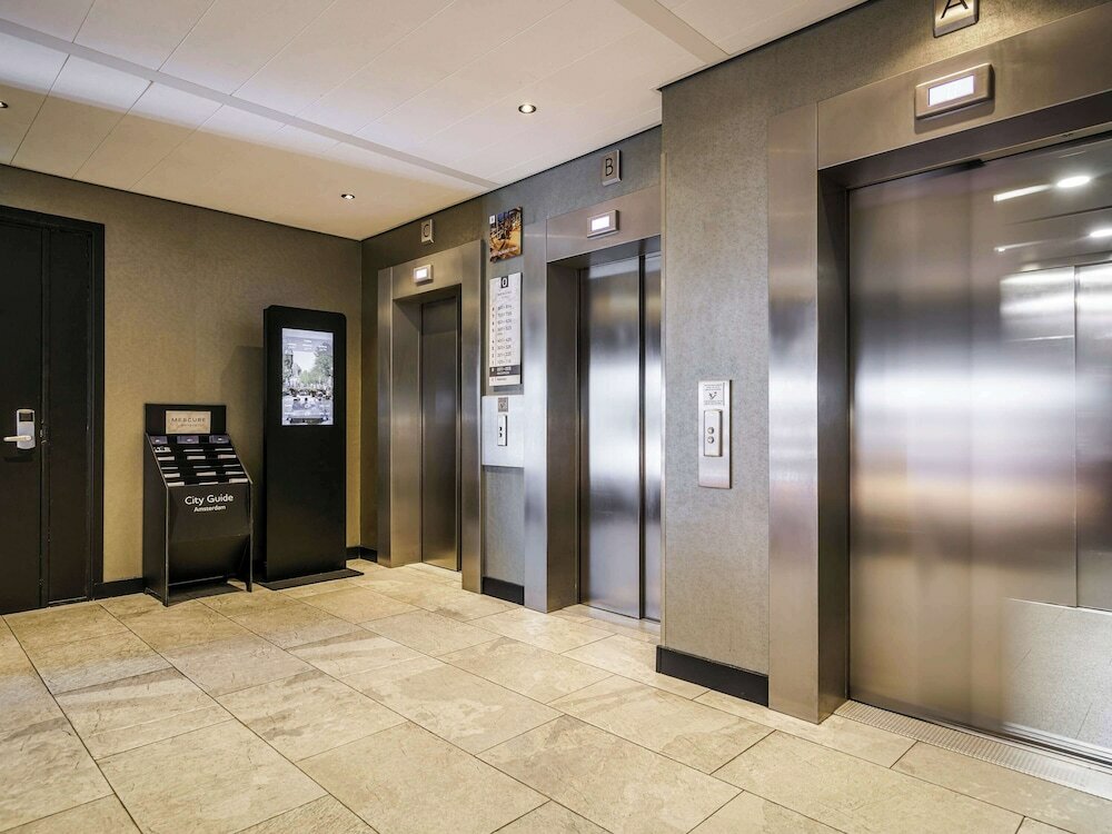 Фото Mercure Hotel Amsterdam Sloterdijk Station