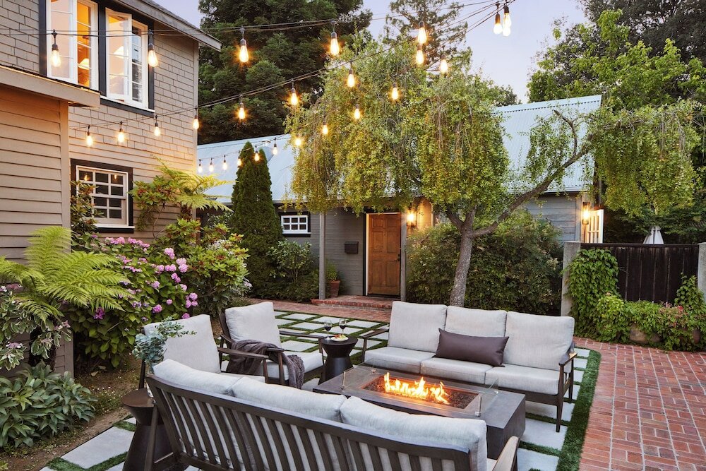 Фото Lavender, A Four Sisters Inn