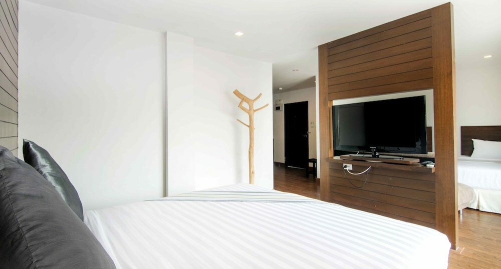 Фото The Phoenix Hotel Bangkok