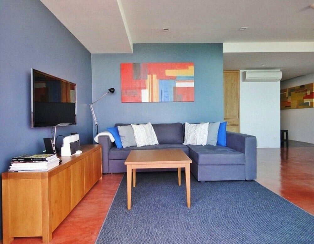 Фото Baan SanPluem Beachfront Condominium