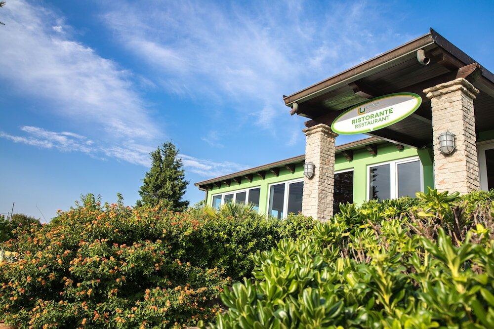 Фото Lu'Hotel Porto Pino