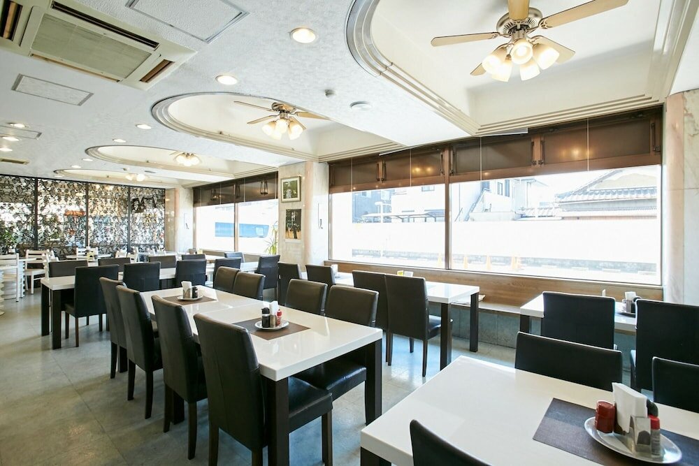 Фото Kanku Hotel Sunplus Yutaka