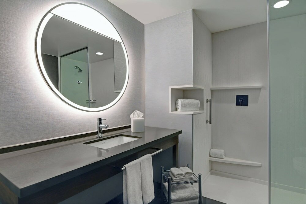 Фото Courtyard by Marriott Manhattan