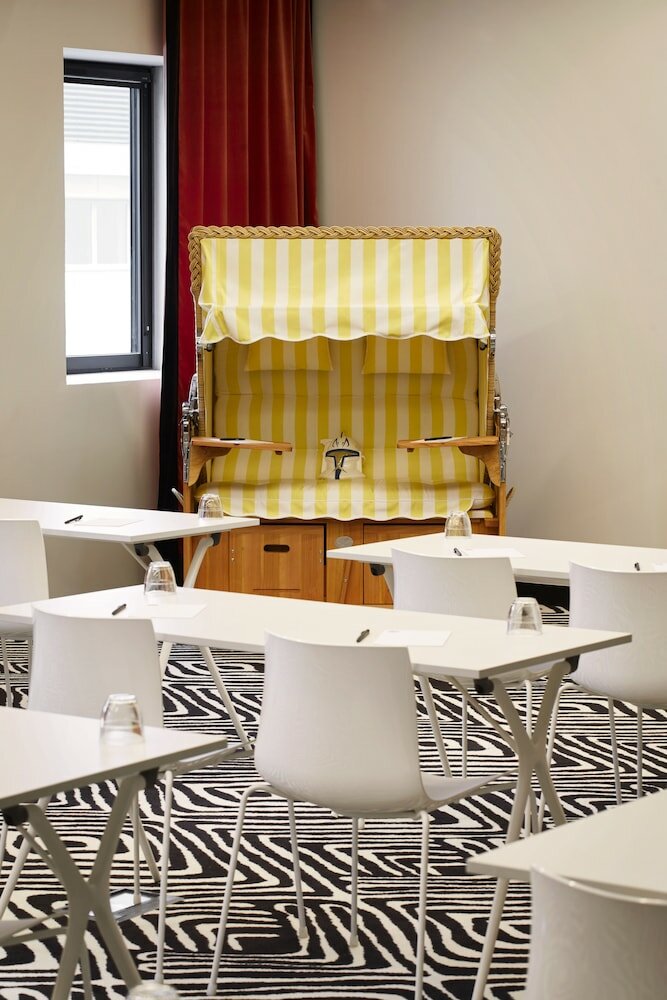 Фото Mama Shelter Paris West