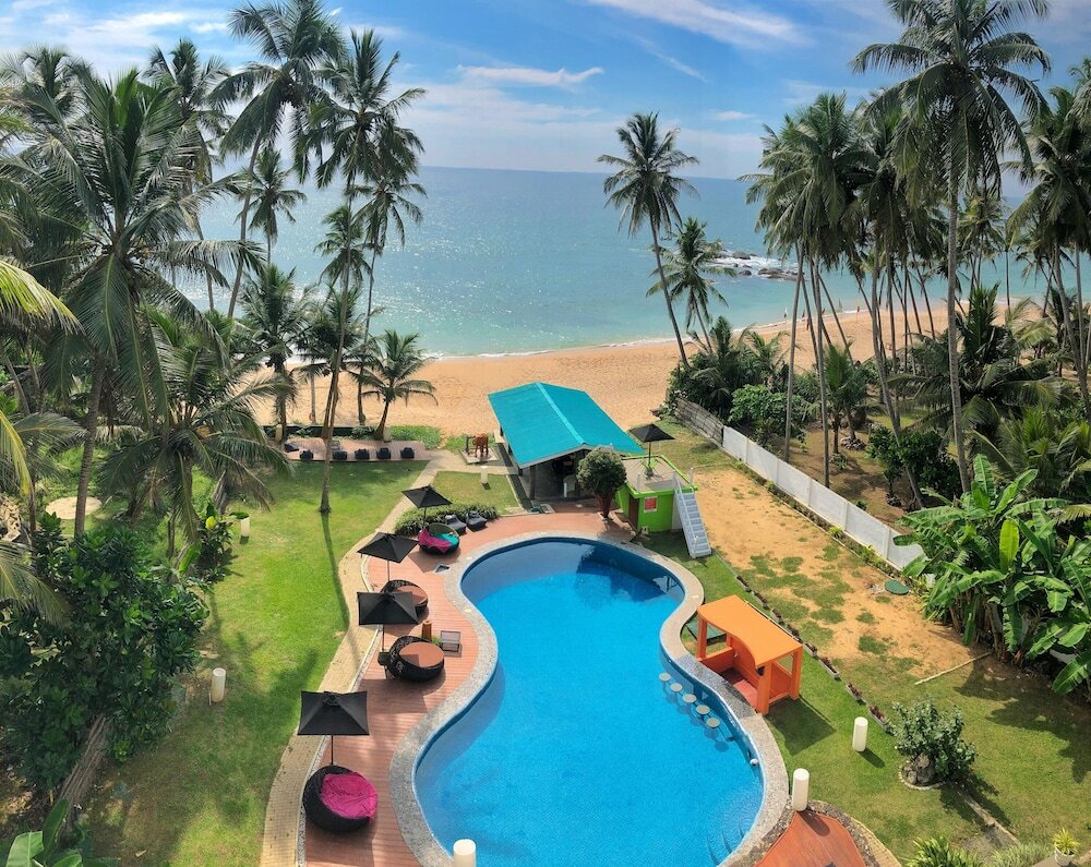 Фото отеля 2