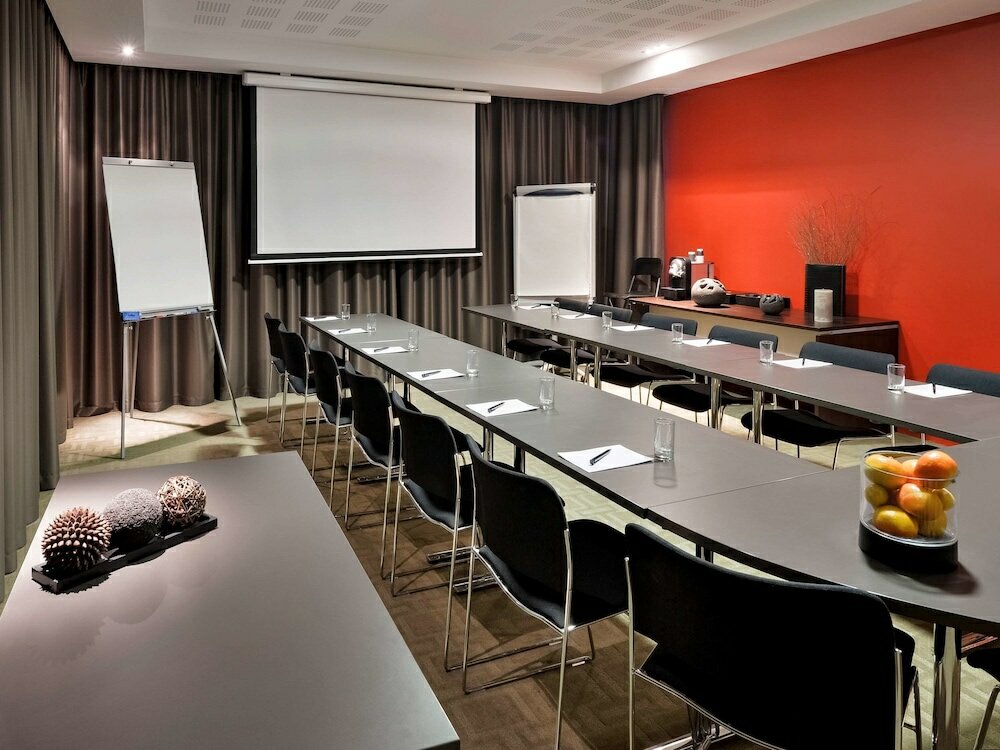 Фото Aparthotel Adagio Grenoble Centre