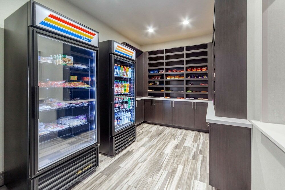 Фото Comfort Inn & Suites Oklahoma City South I-35