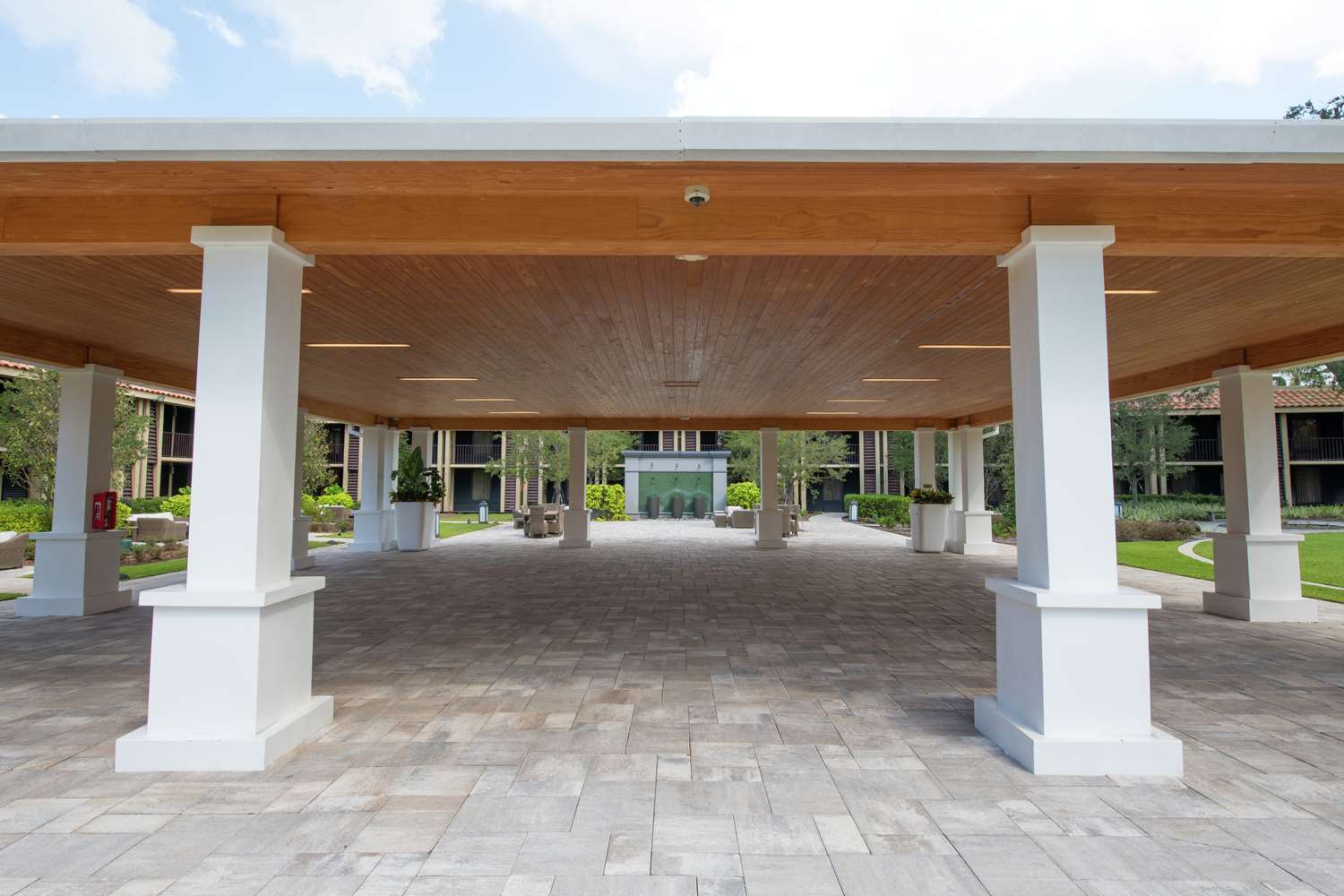 Фото DoubleTree by Hilton Hotel Orlando at SeaWorld