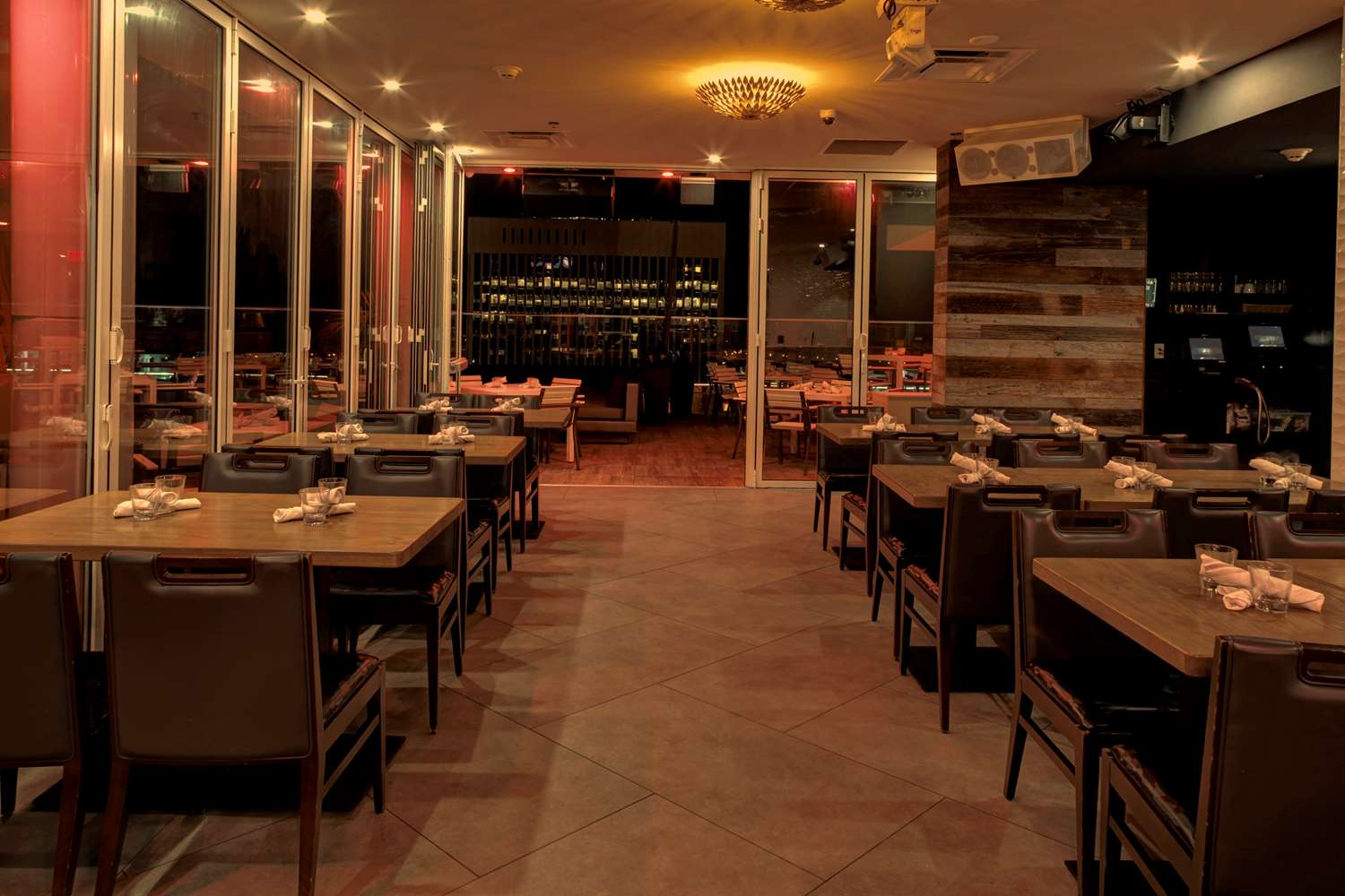 Фото Homewood Suites by Hilton Richmond Downtown