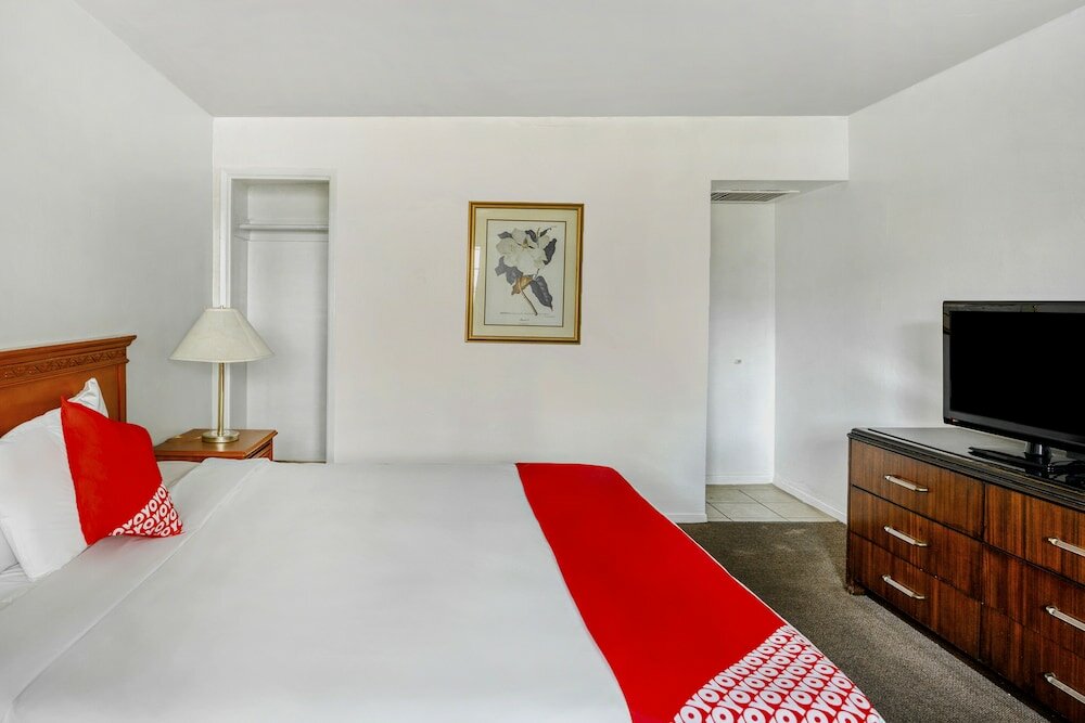 Фото Oyo Gateway Motel Las Vegas North Strip/Fremont St. Area