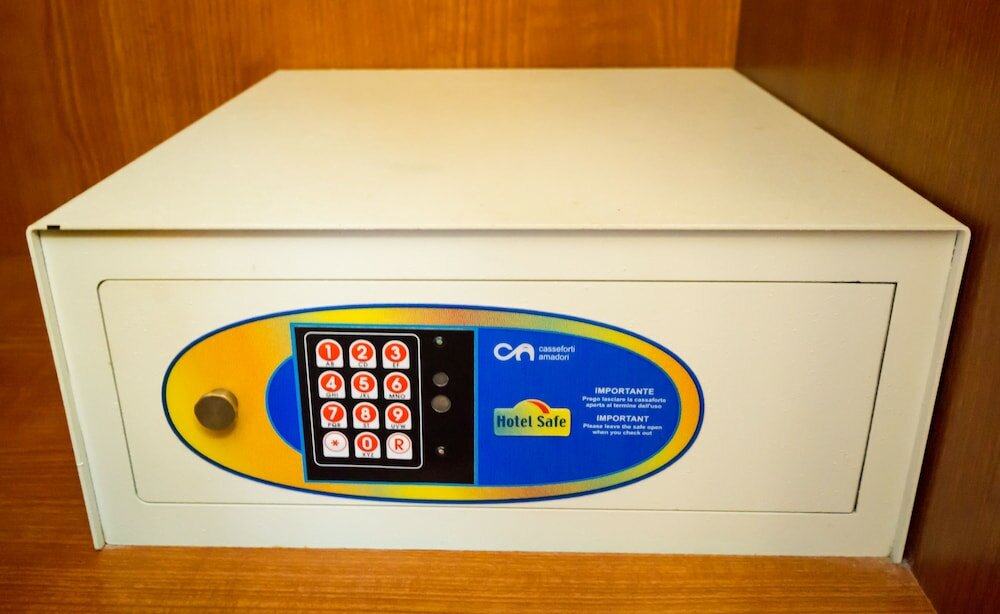 Фото Funny Palace Hostel