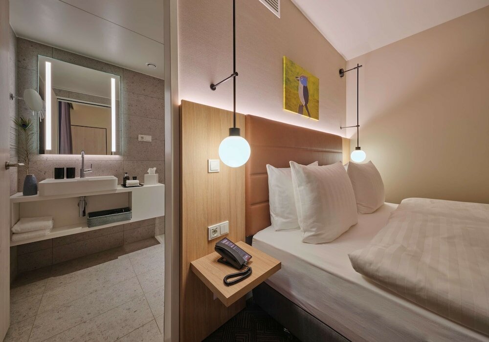 Фото Adina Apartment Hotel Cologne