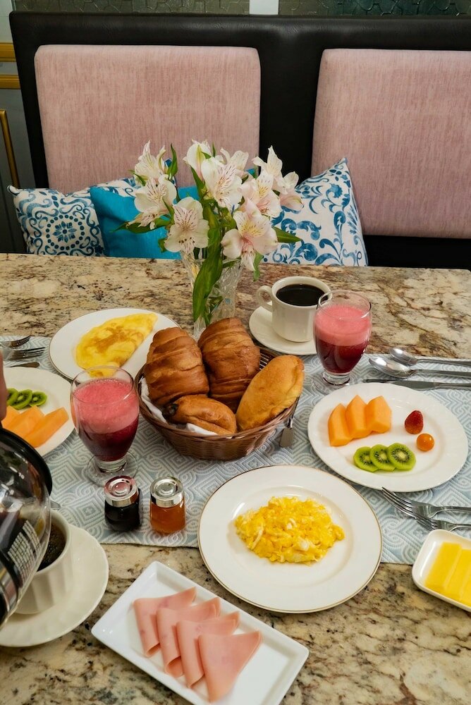 Фото Adamas House Hotel