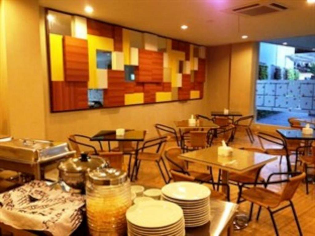 Фото Hotel New Coklat