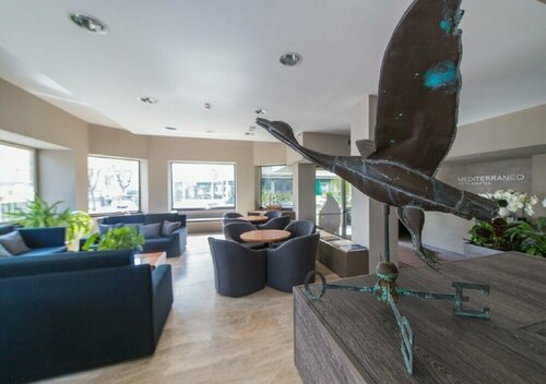 Внешний вид отеля Mediterraneo Hotel & Suites в Каттолике, фото 2