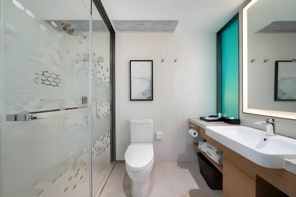 Фото Hampton by Hilton Beihai High-Speed Train Station