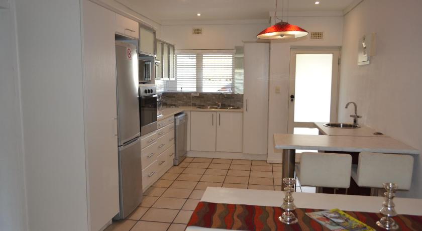 Фото Riviera Hotel