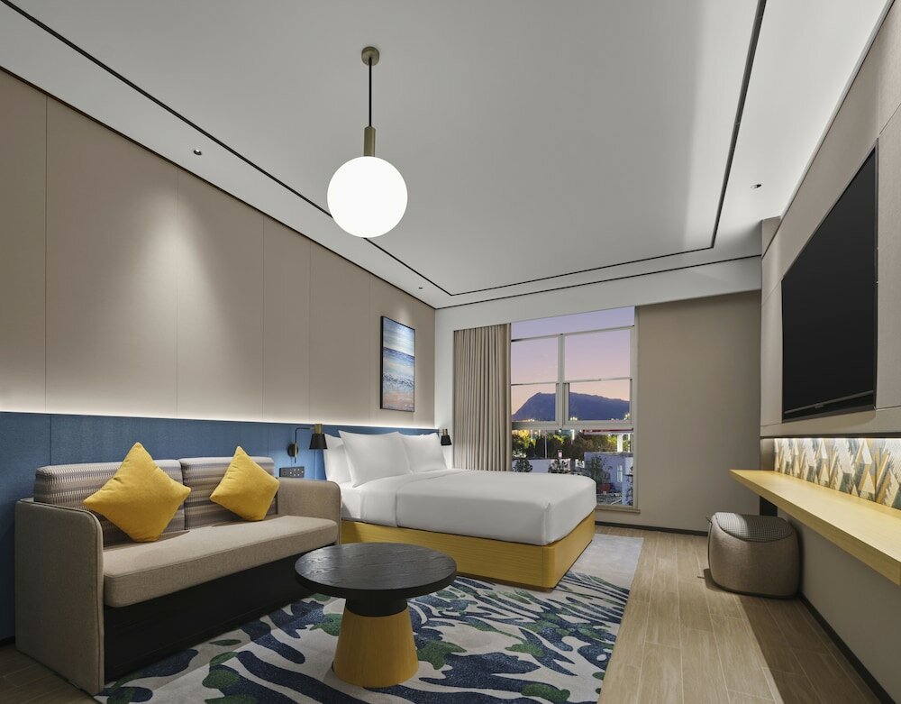 Фото Hilton Garden Inn Kunming Dianchi
