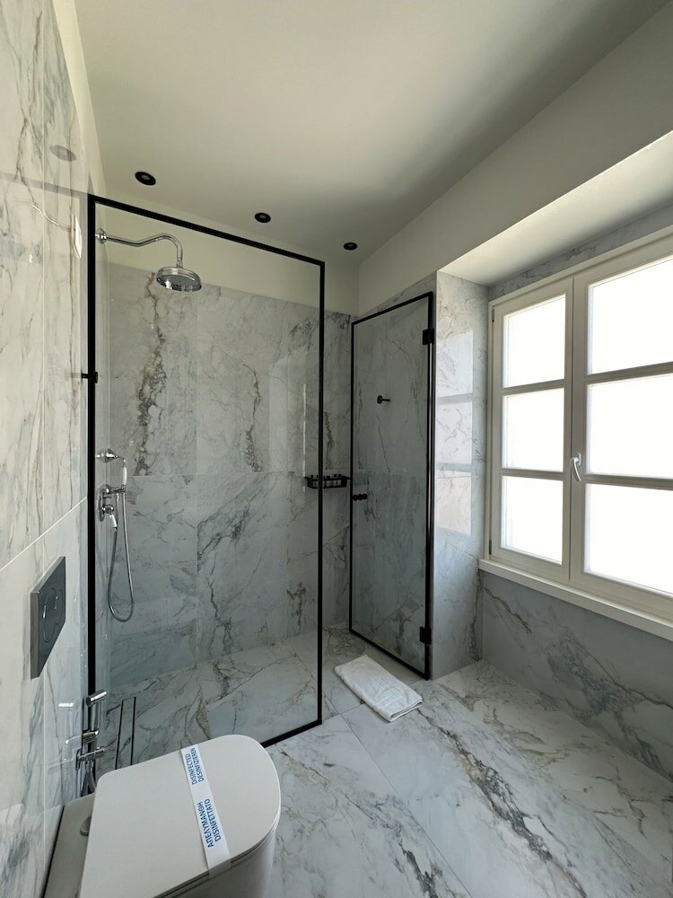 Фото Castellano Hotel & Suites