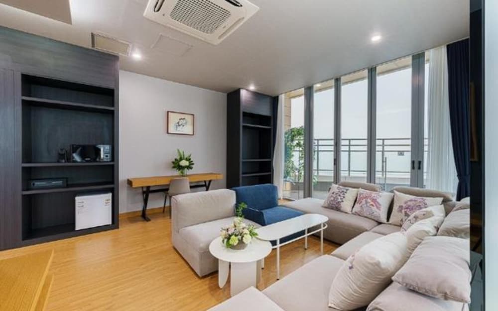 Фото Kwangsu Hotel