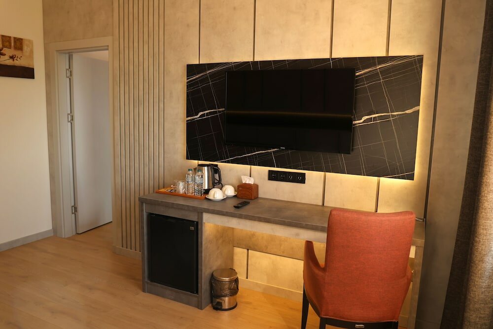 Фото Hotel Lazlakar