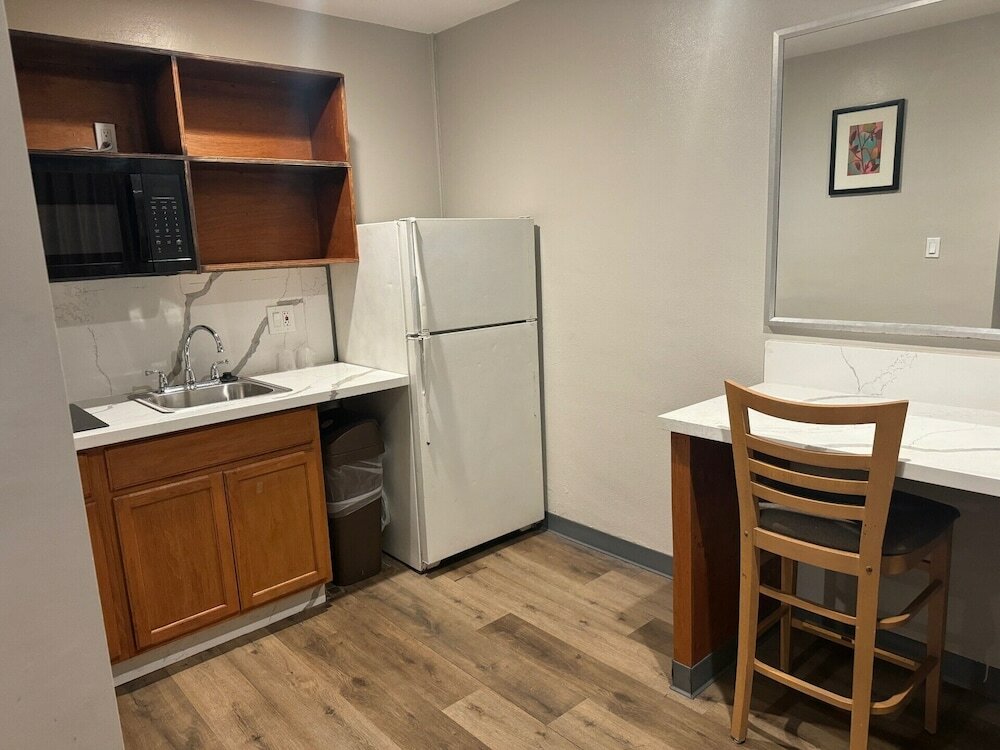 Фото El Cajon Inn & Suites