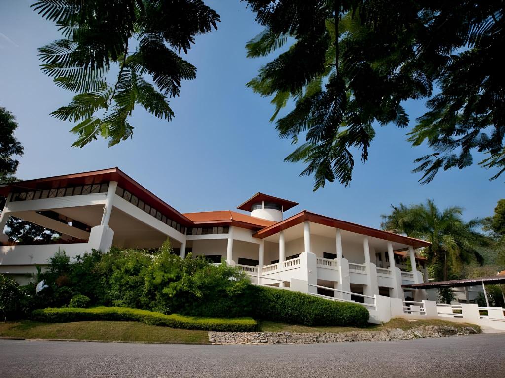 Фото Panorama Golf and Country Club