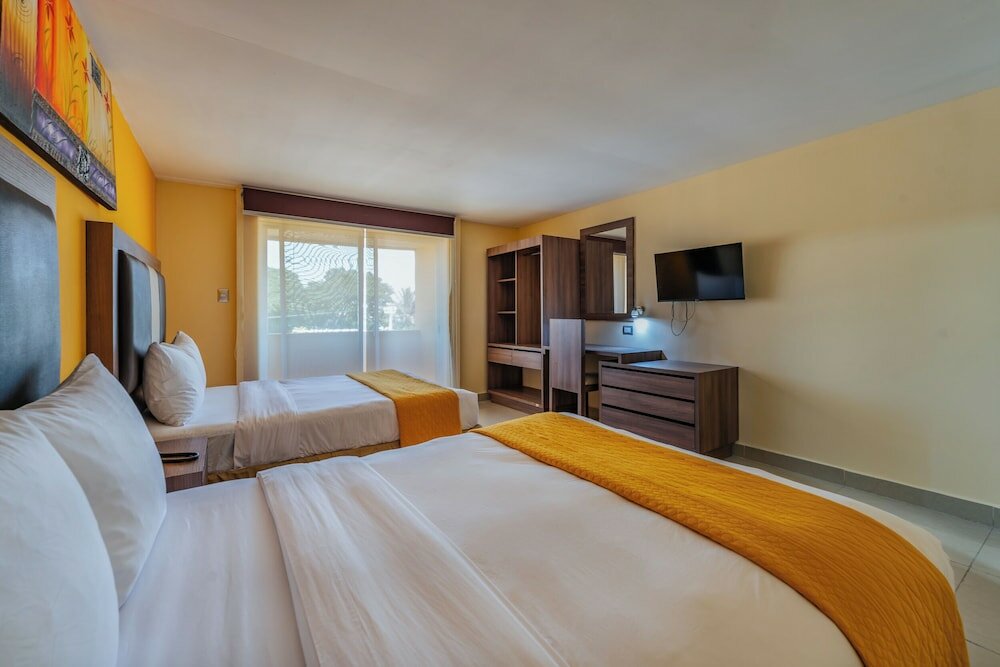 Фото отеля 4