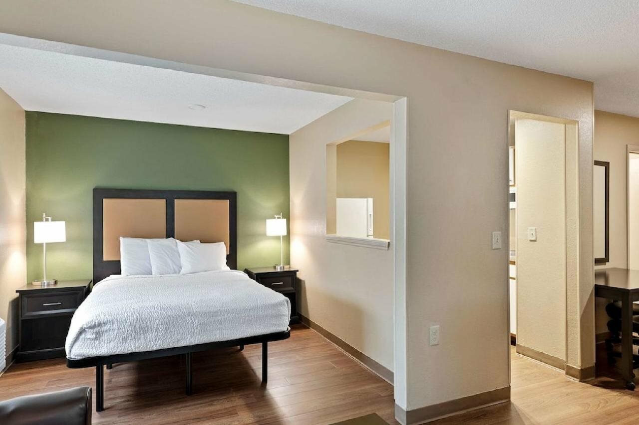 Фото Charlotte Executive Park