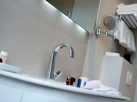 Фото Clarance Hotel Lille