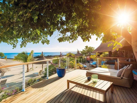 Фото Veranda Pointe Aux Biches Hotel