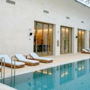 Şuşa (Atatyurk Street / Aram Manougyan Street, 19), hotel