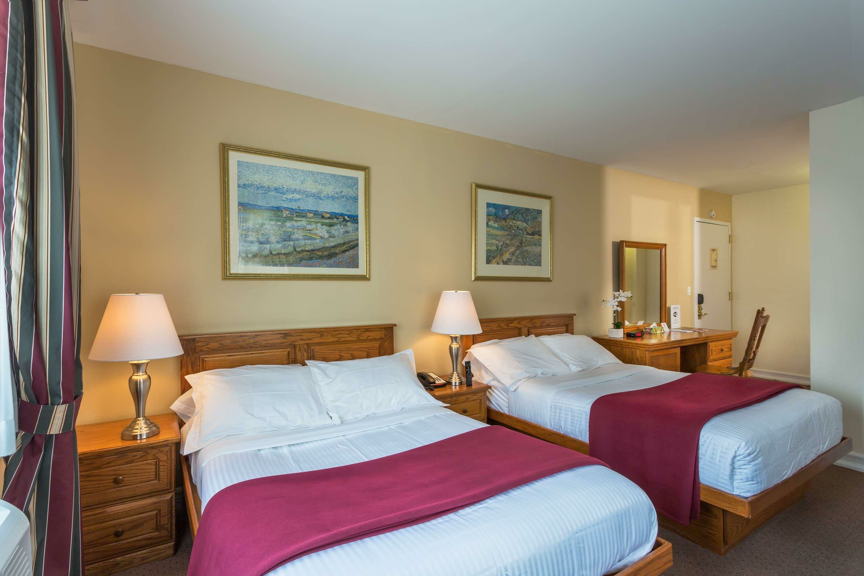 Фото The Hotel Chelsea