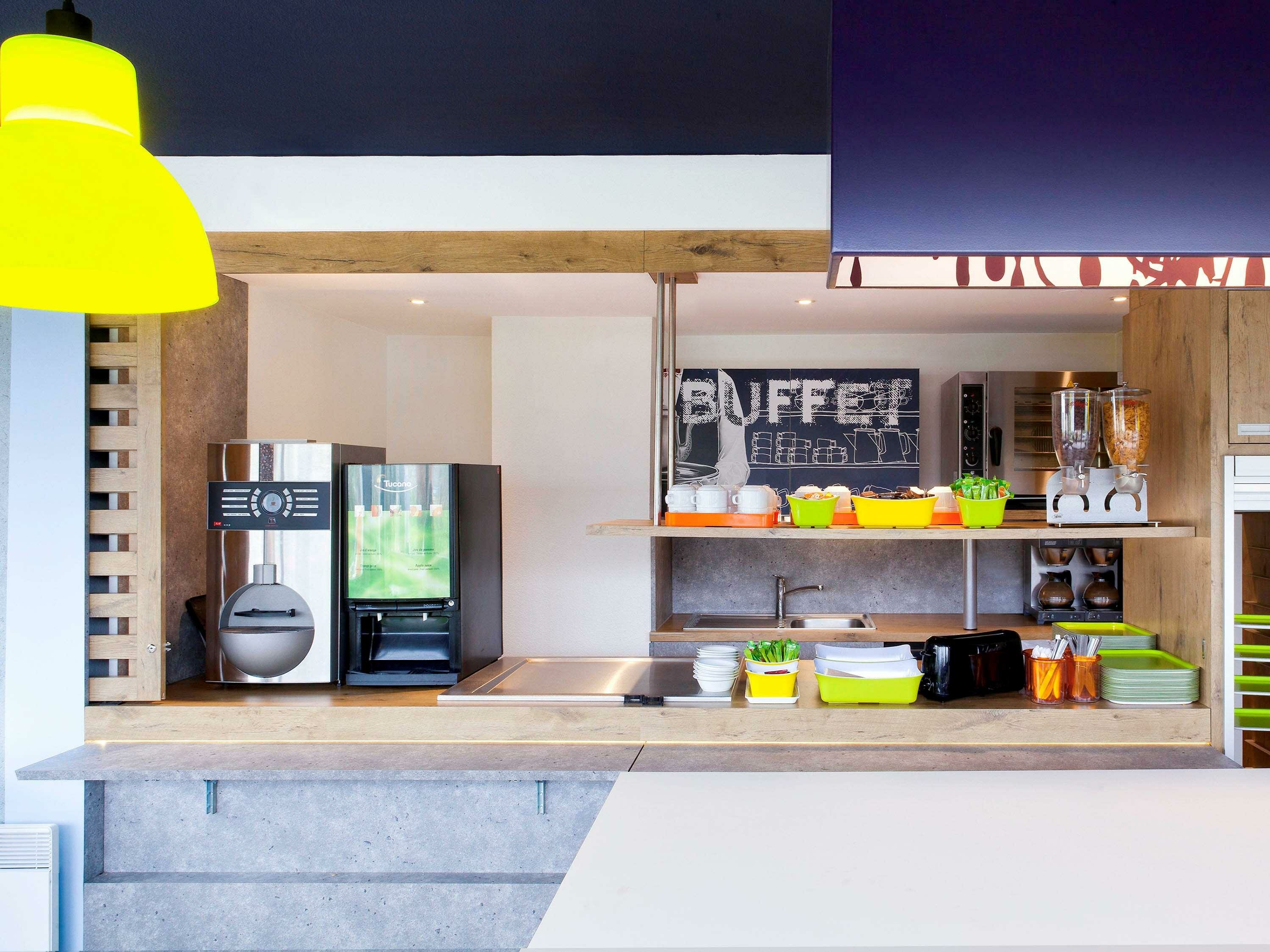 Фото Ibis budget Clermont-Ferrand Nord Riom