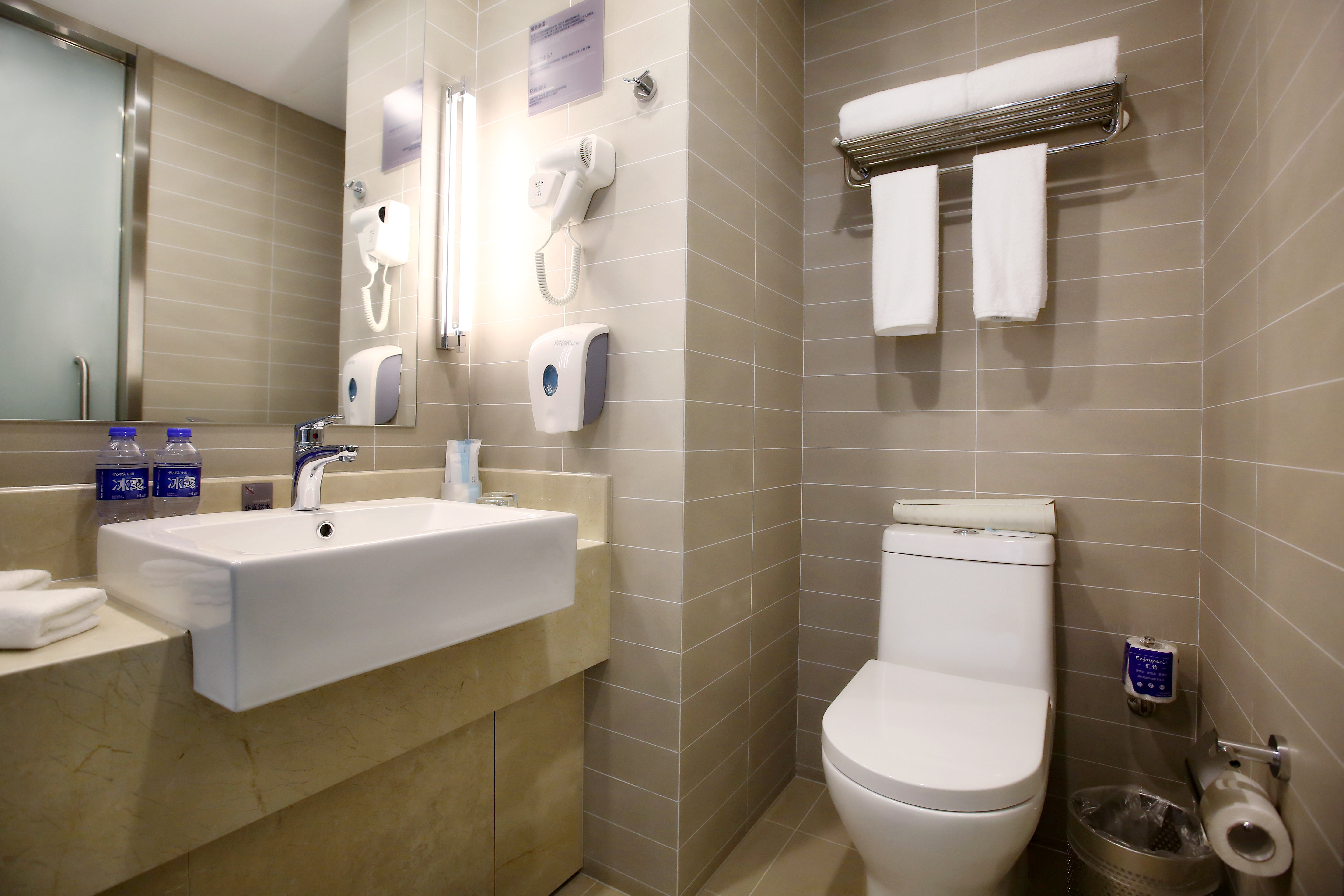 Фото Holiday Inn Express Langfang Park View