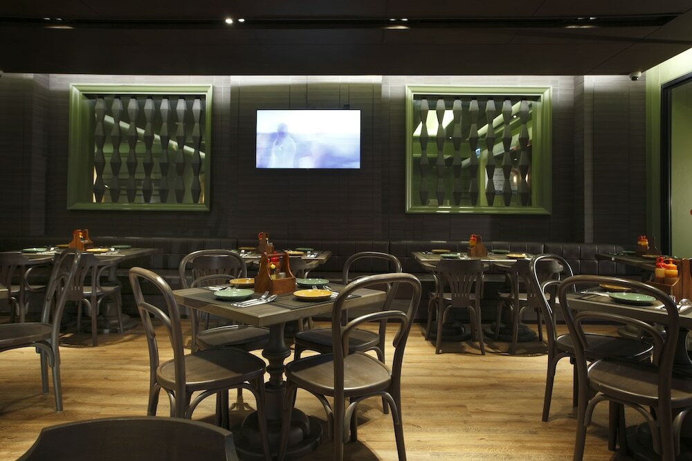 Фото Chillax Heritage Hotel