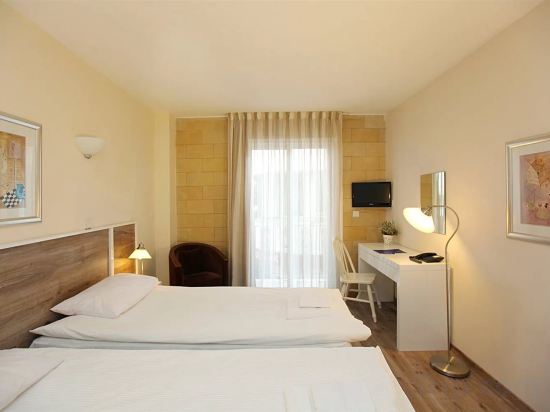 Фото Centrum Hotel