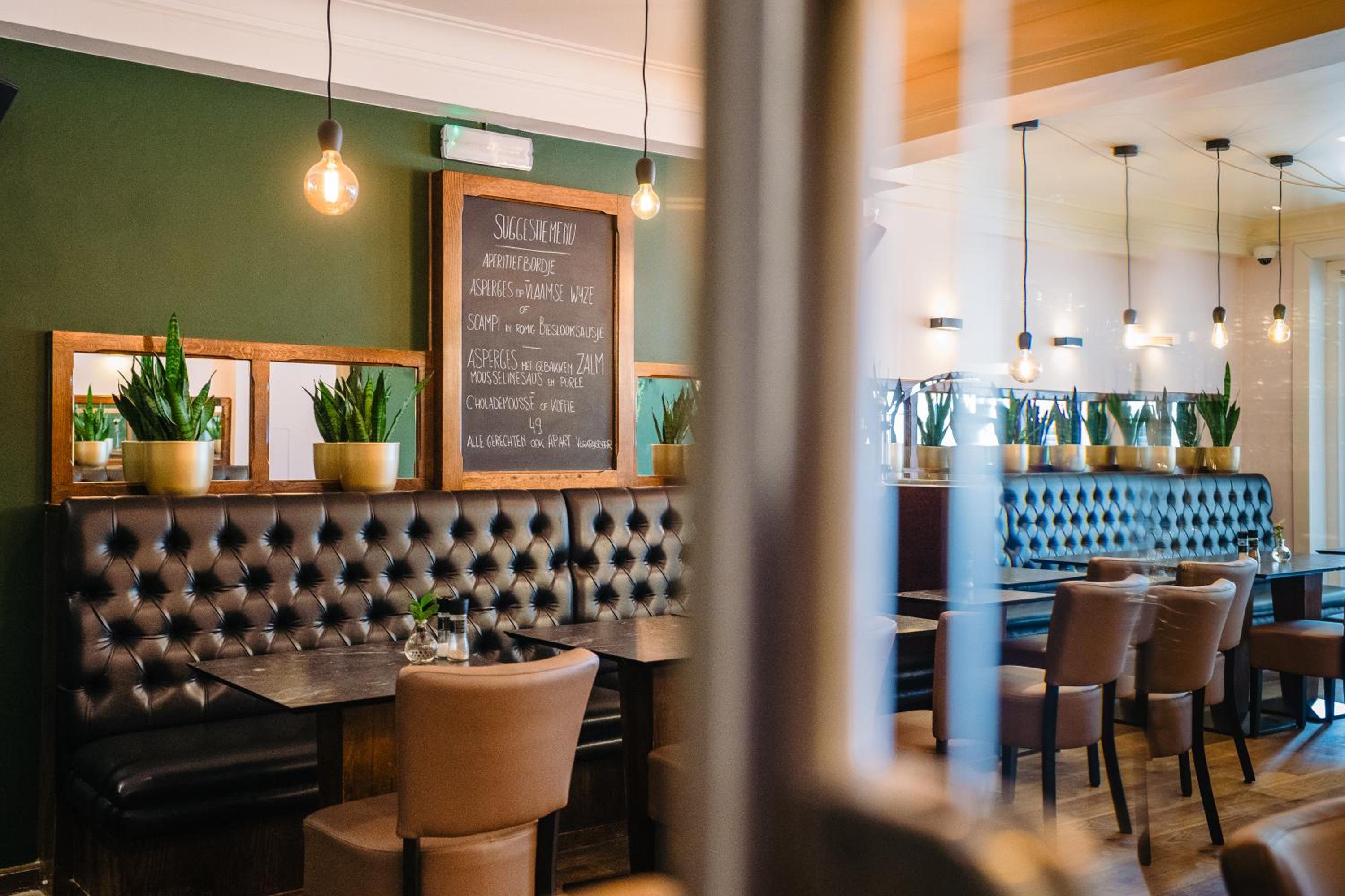 Фото Ambassadeur