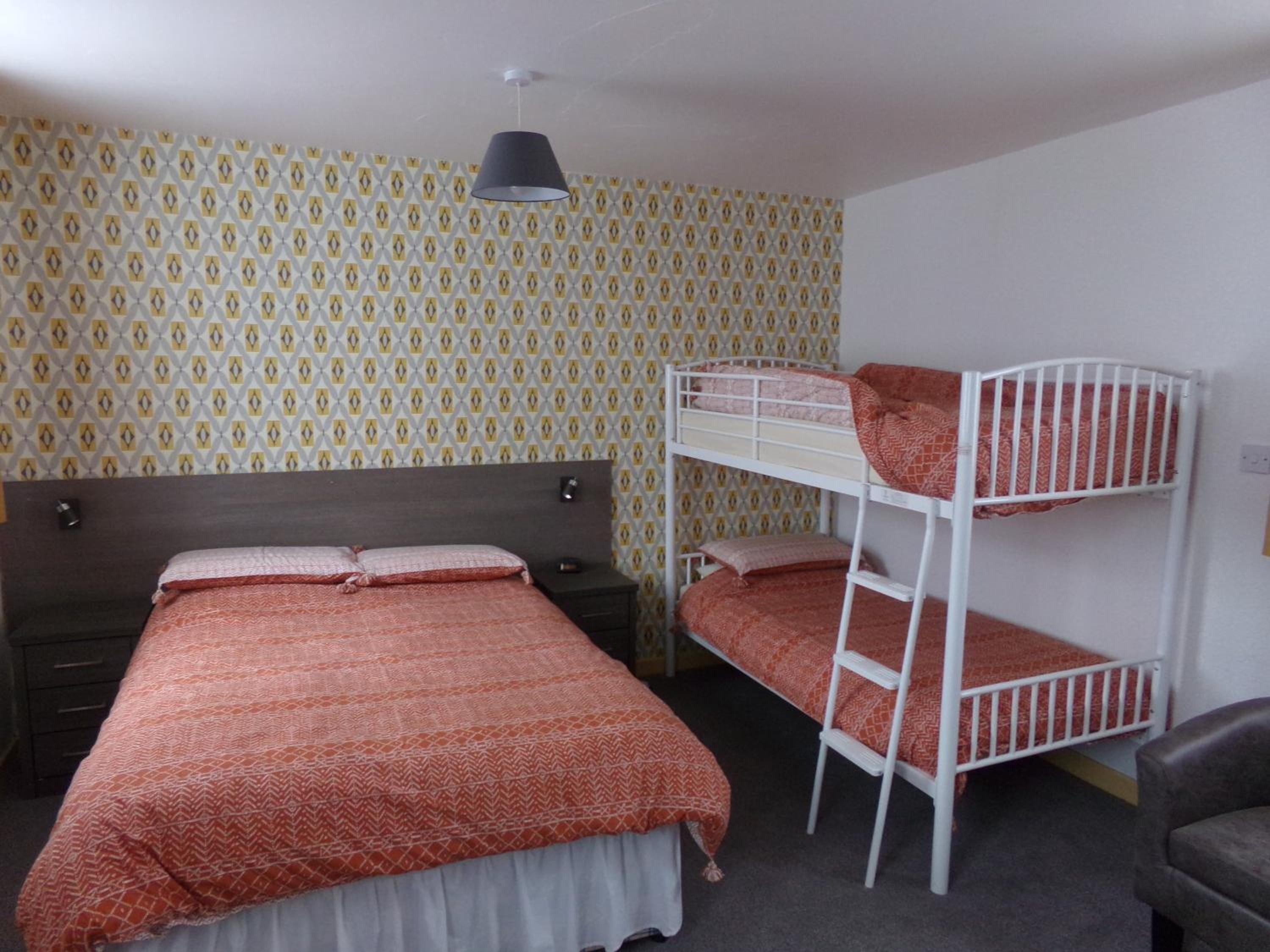 Фото St Annes Hotel