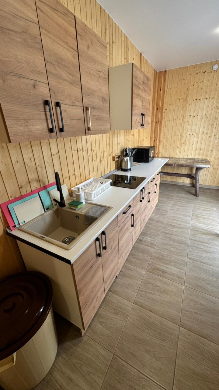 Фото До'Моря рядом