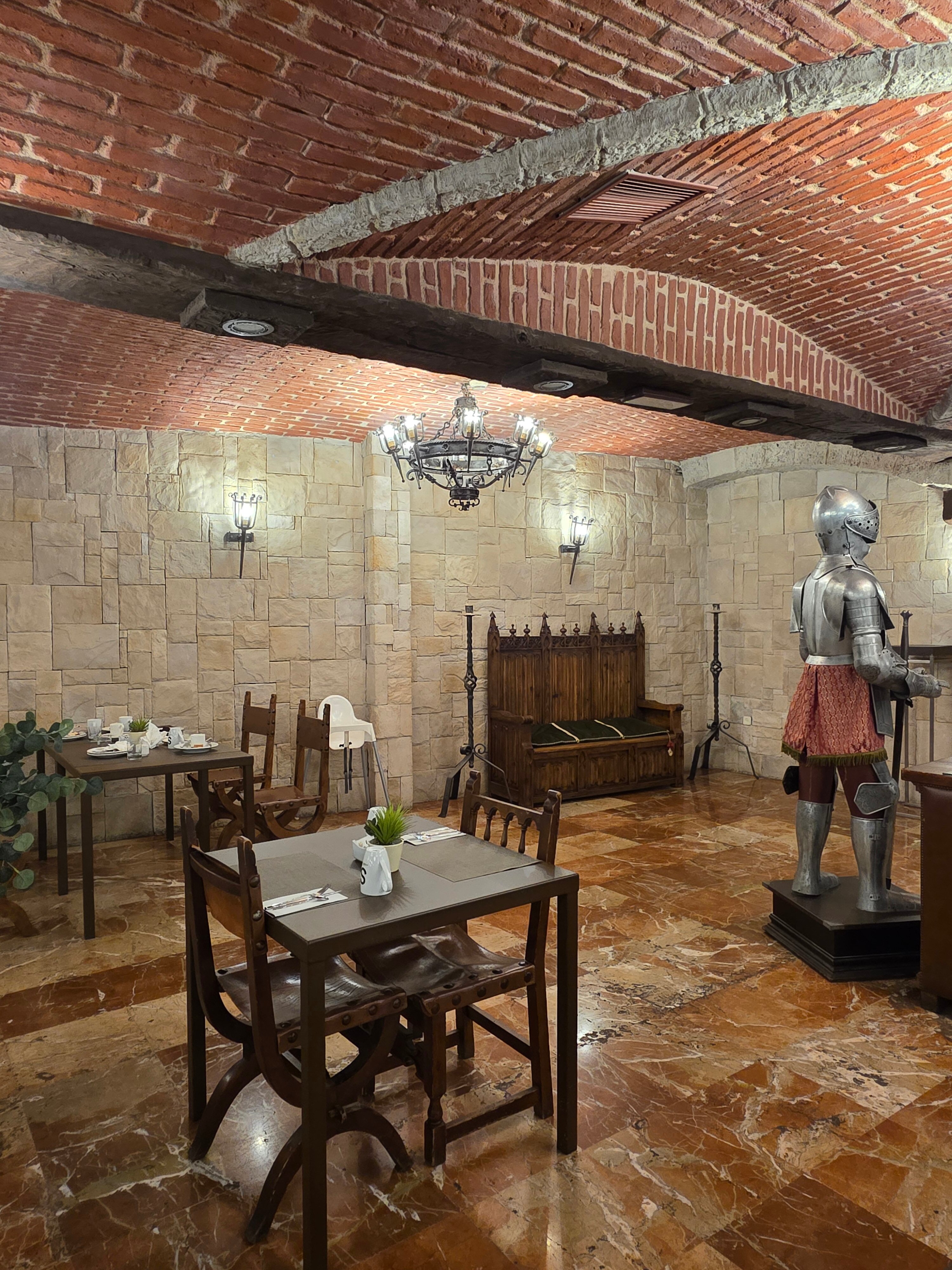 Фото Hotel Sercotel Alfonso VI