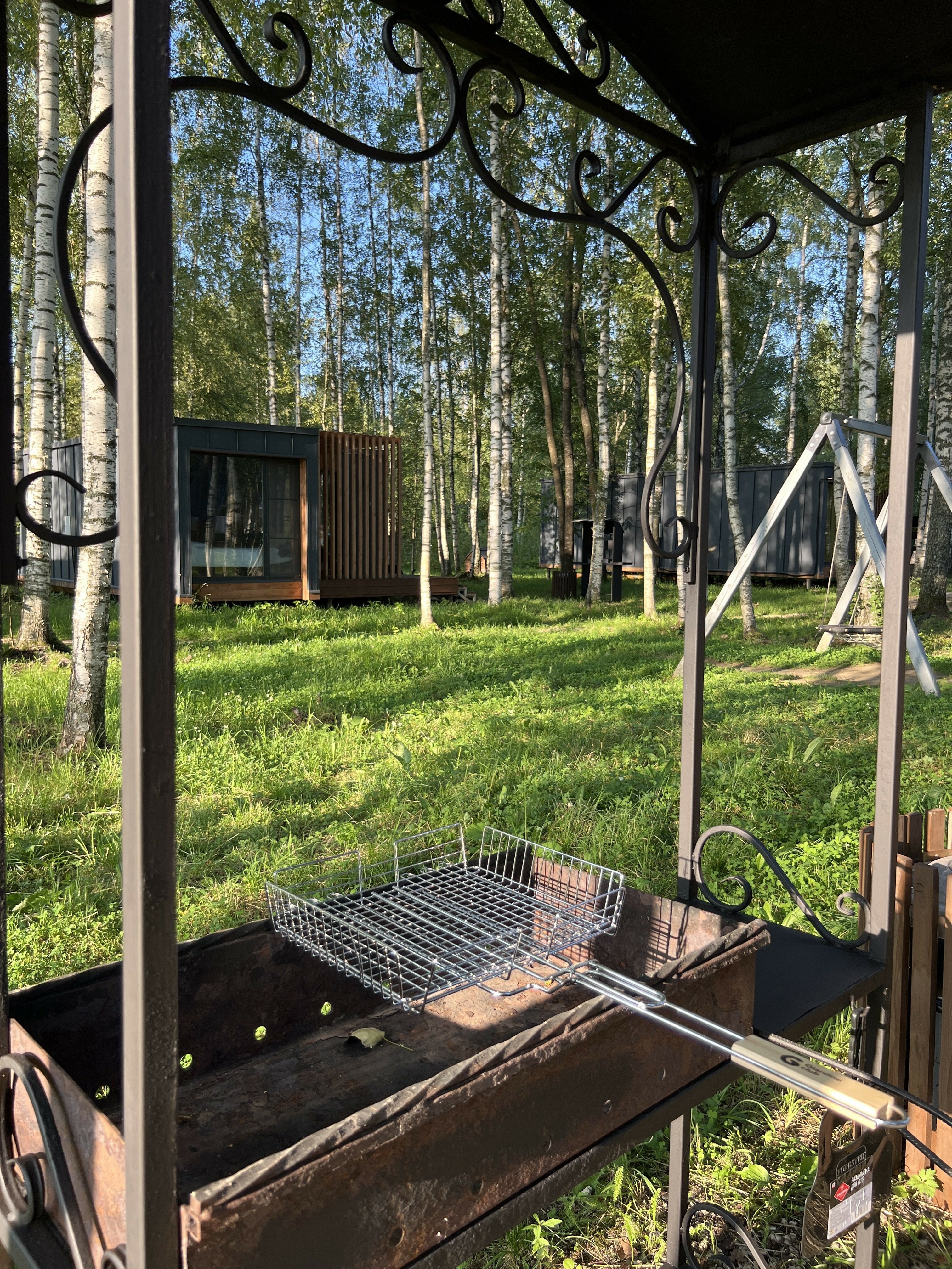 Фото Klever House, Голубое озеро