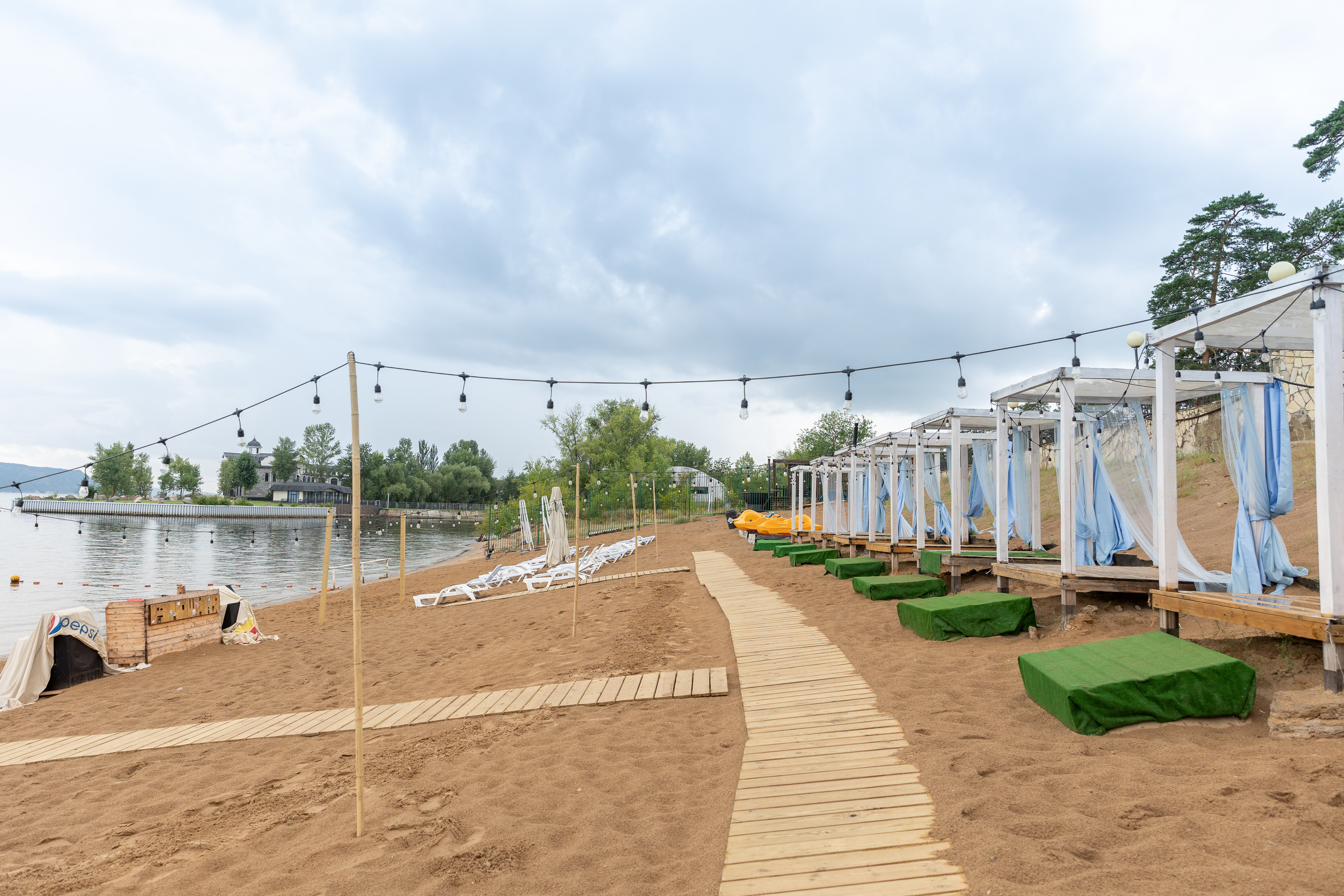 Фото Амбар Хаус