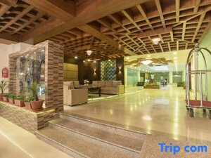 Гостиница Yatri Suites & SPA