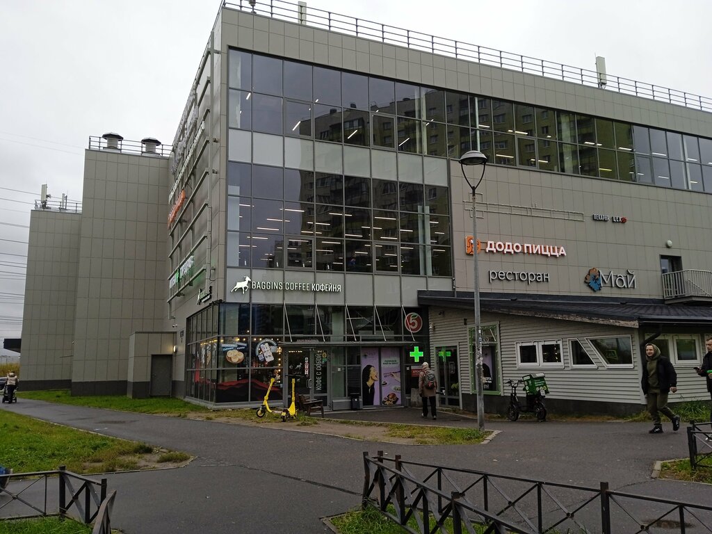 Supermarket Pyatyorochka, Saint Petersburg, photo
