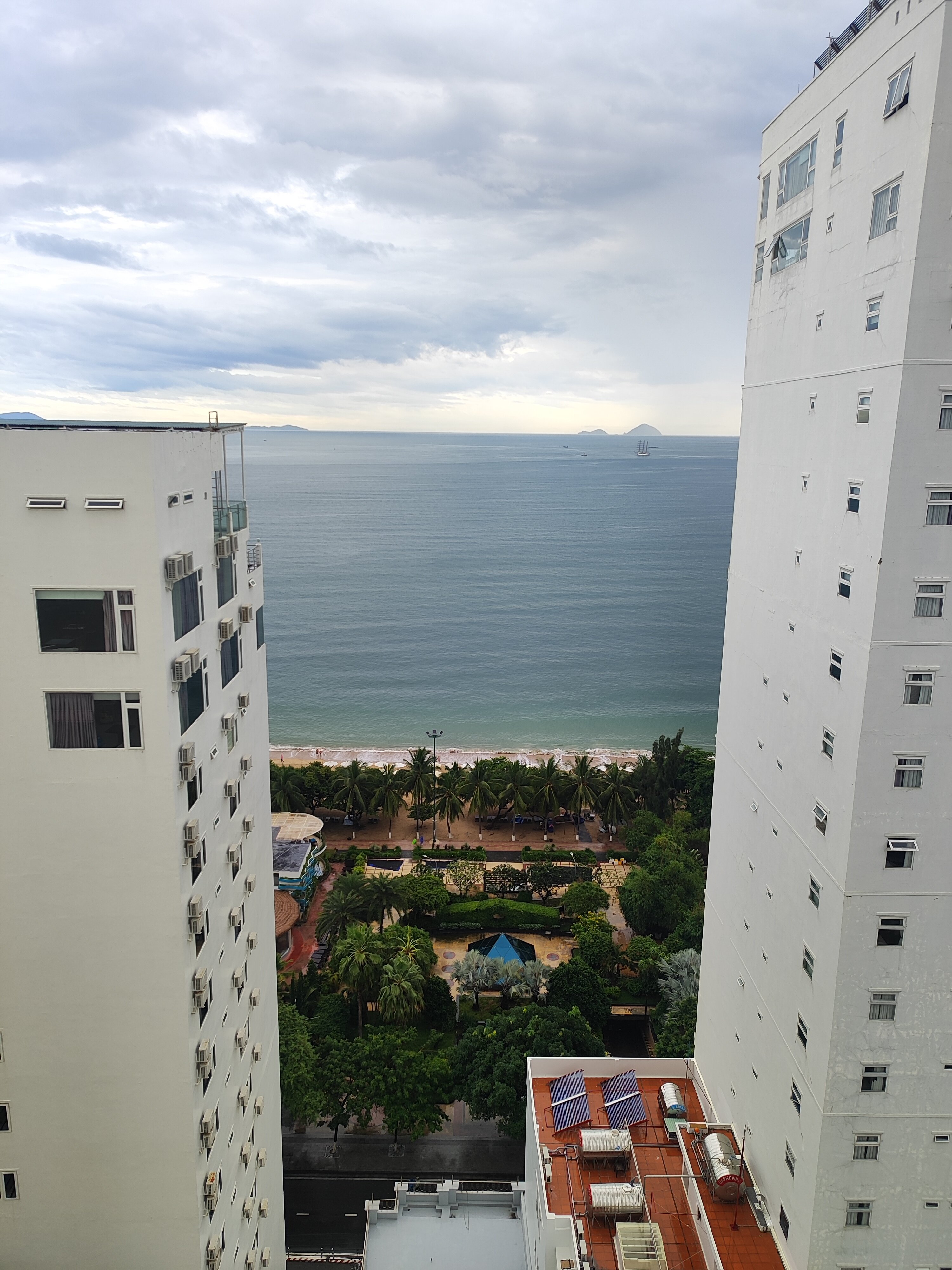 Фото Meriton Hotel Nha Trang